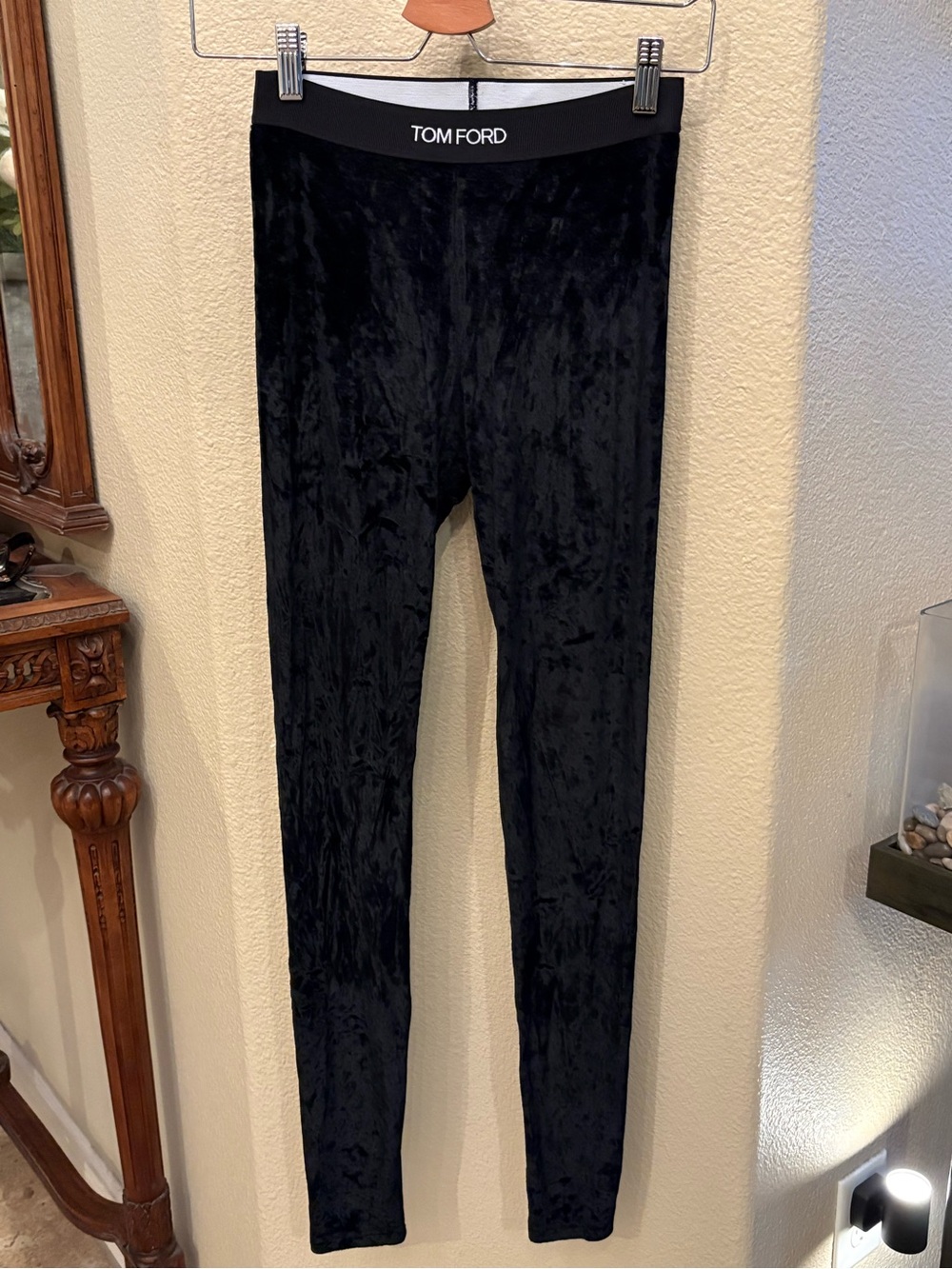 Tom Ford Women Black Velvet Leggings Size Small
